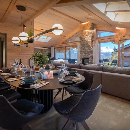Eteila - Ovo Network Chalet